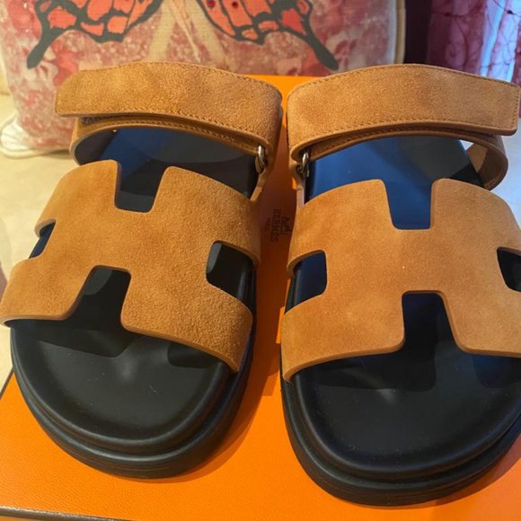 NEW Hermes Women Chypre Suede Brown Naturel Tan Sandals Flats Size 36 - Picture 2 of 12